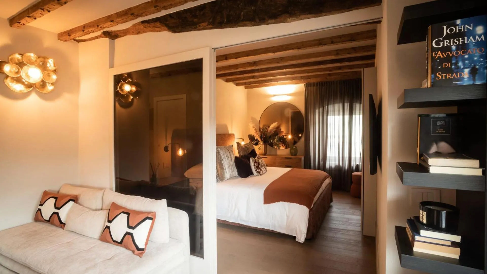 La Suite Centro Storico Bergamo Italy